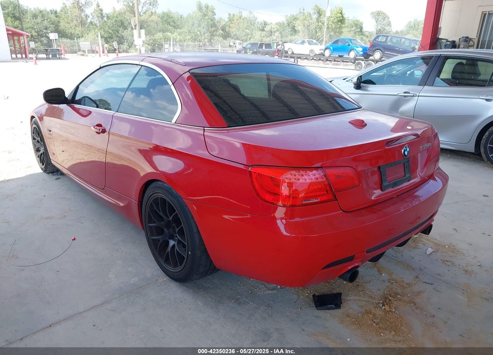 2012 BMW 335IS VIN: WBADX1C52CE570712