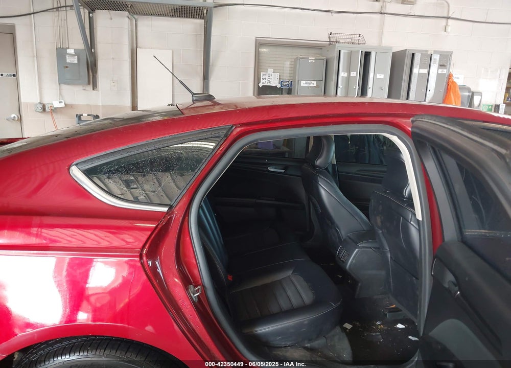 2018 FORD FUSION VIN: 3FA6P0HD5JR280177