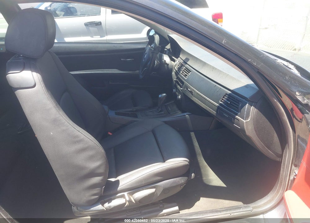 2009 BMW 328I VIN: WBAWV13599P121717