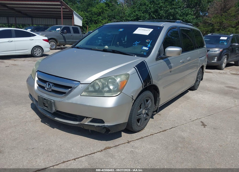 2005 HONDA ODYSSEY EX-L VIN: 5FNRL38695B411320