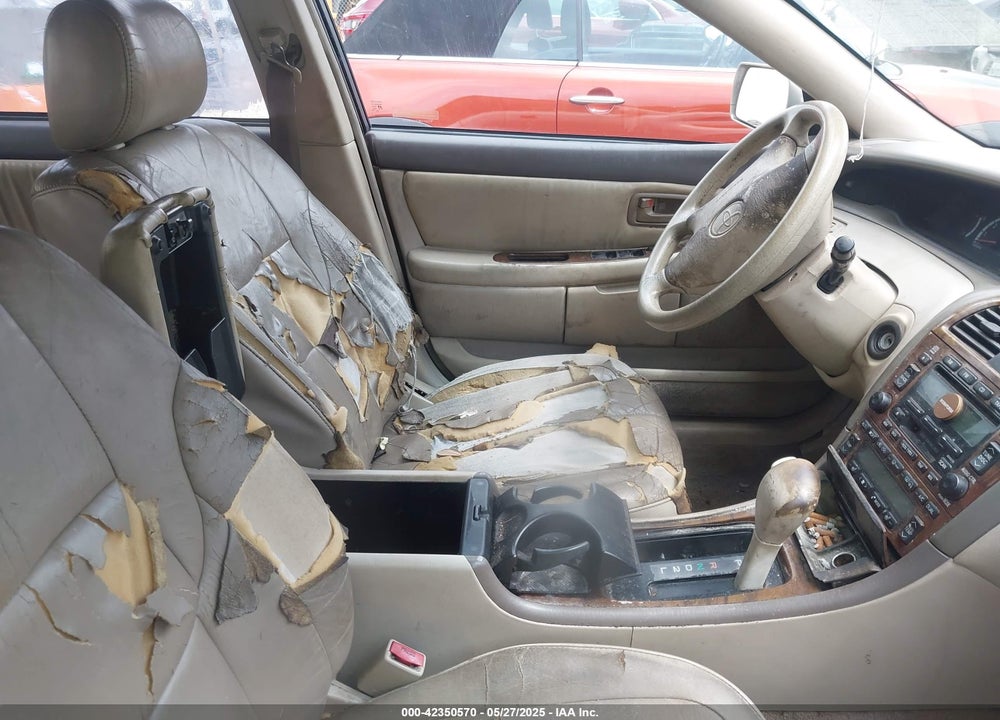 2000 TOYOTA AVALON XLS VIN: 4T1BF28B2YU048155