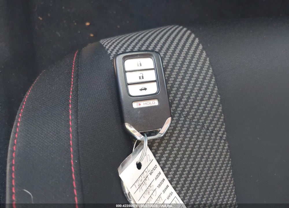 2017 HONDA CIVIC VIN: 2HGFC3A5XHH752021