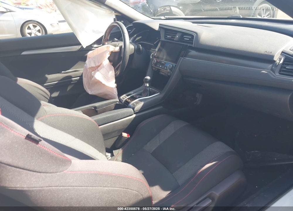 2017 HONDA CIVIC VIN: 2HGFC3A5XHH752021