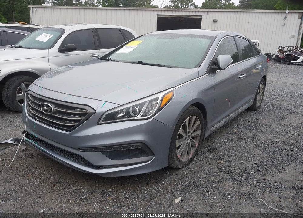 2015 HYUNDAI SONATA VIN: 5NPE34AF0FH177392