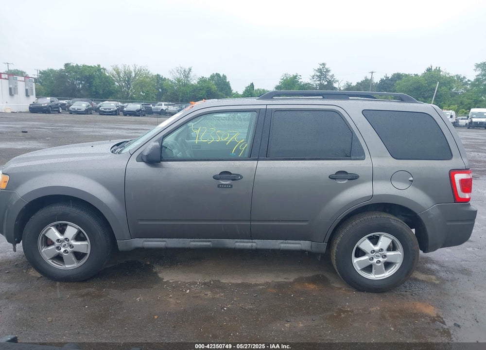 2009 FORD ESCAPE XLT VIN: 1FMCU93G69KB62260