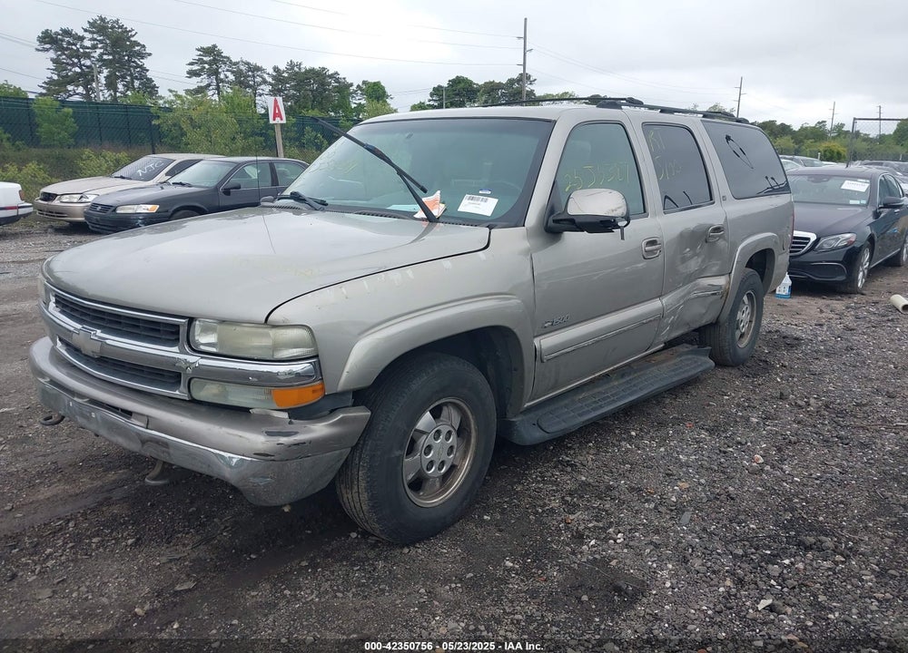 2000 CHEVROLET SUBURBAN 1500 LT VIN: 3GNFK16T0YG150460