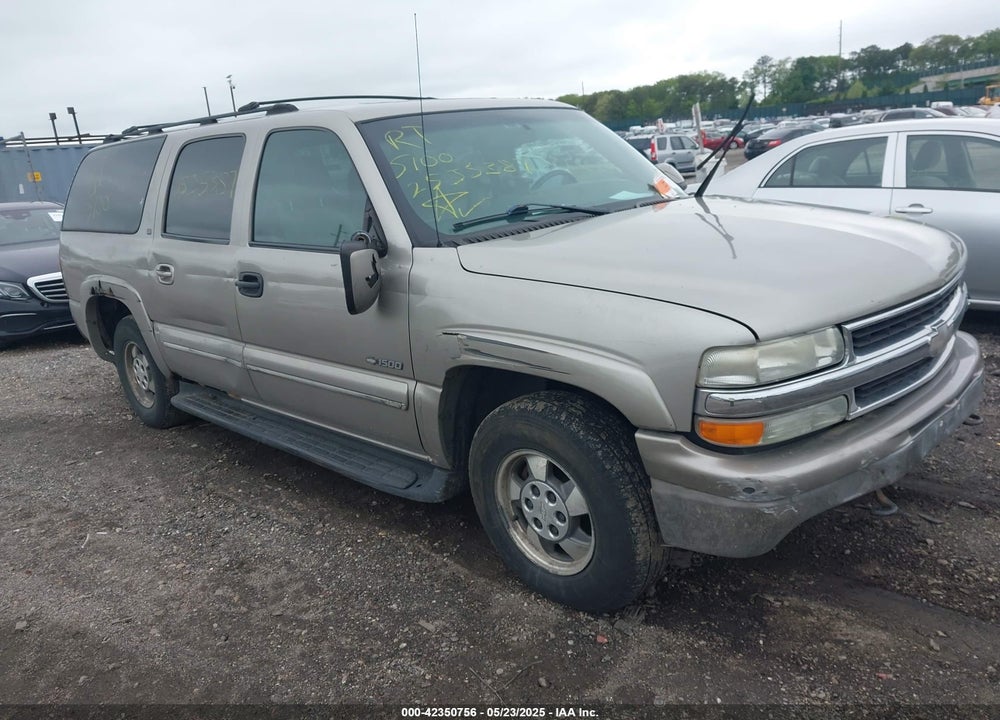 2000 CHEVROLET SUBURBAN 1500 LT VIN: 3GNFK16T0YG150460