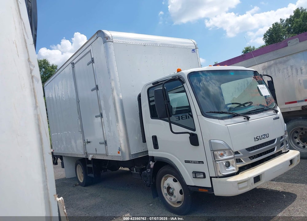 2025 ISUZU NPR HD VIN: 54DC4W1D5SS201790