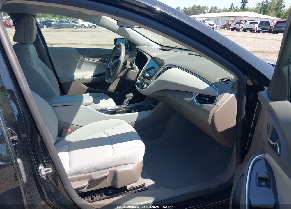 2021 CHEVROLET MALIBU FWD LT VIN: 1G1ZD5STXMF011695