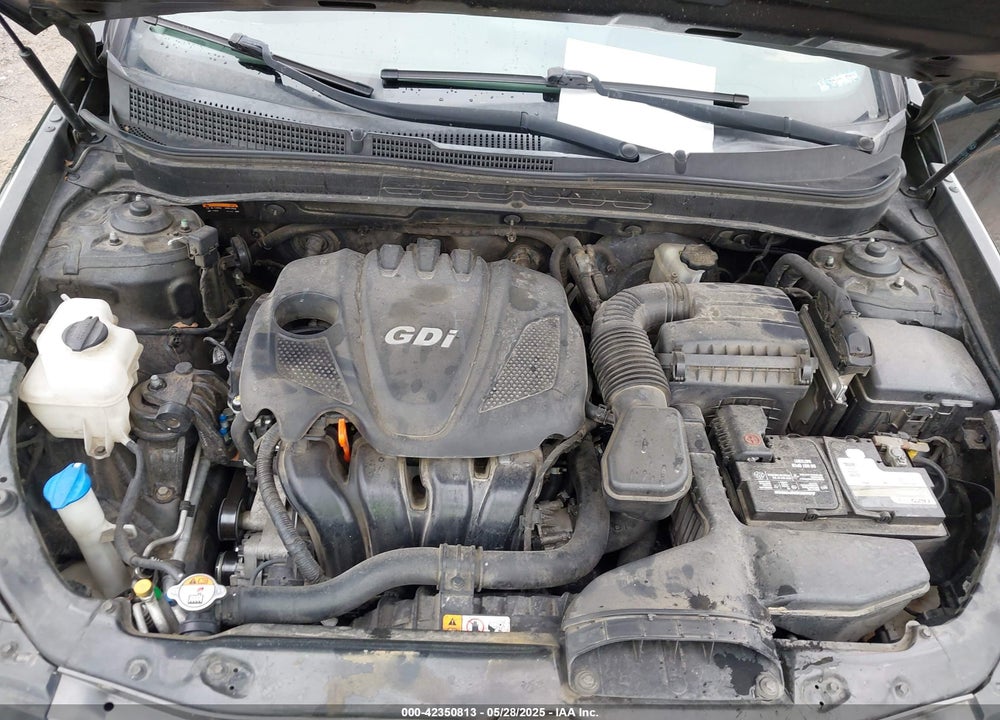 2014 HYUNDAI SONATA GLS VIN: 5NPEB4AC8EH812303