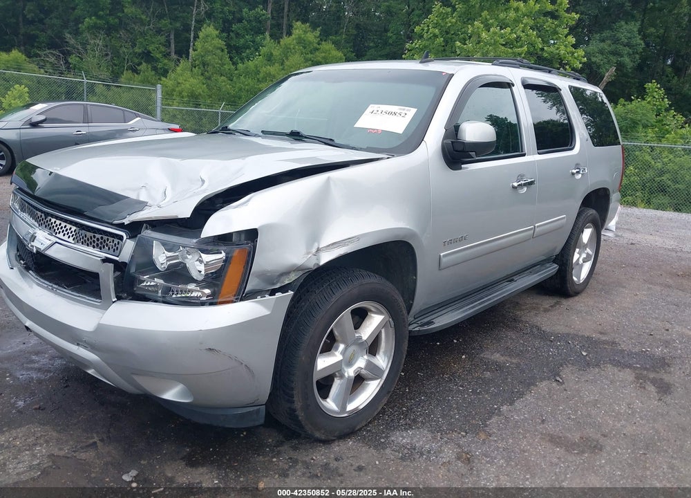 2011 CHEVROLET TAHOE LT VIN: 1GNSKBE08BR123400