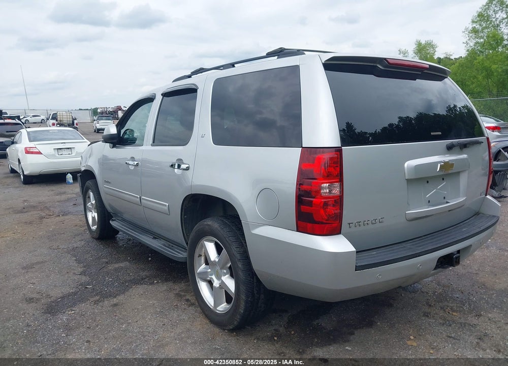 2011 CHEVROLET TAHOE LT VIN: 1GNSKBE08BR123400