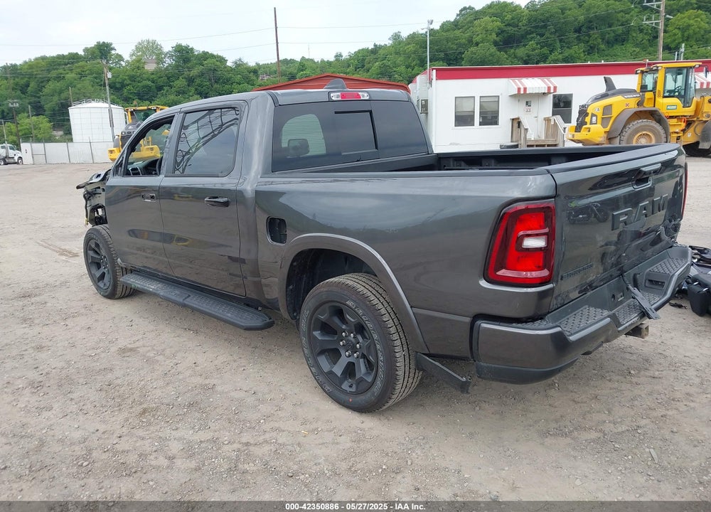 2025 RAM 1500 VIN: 1C6SRFFP6SN639227