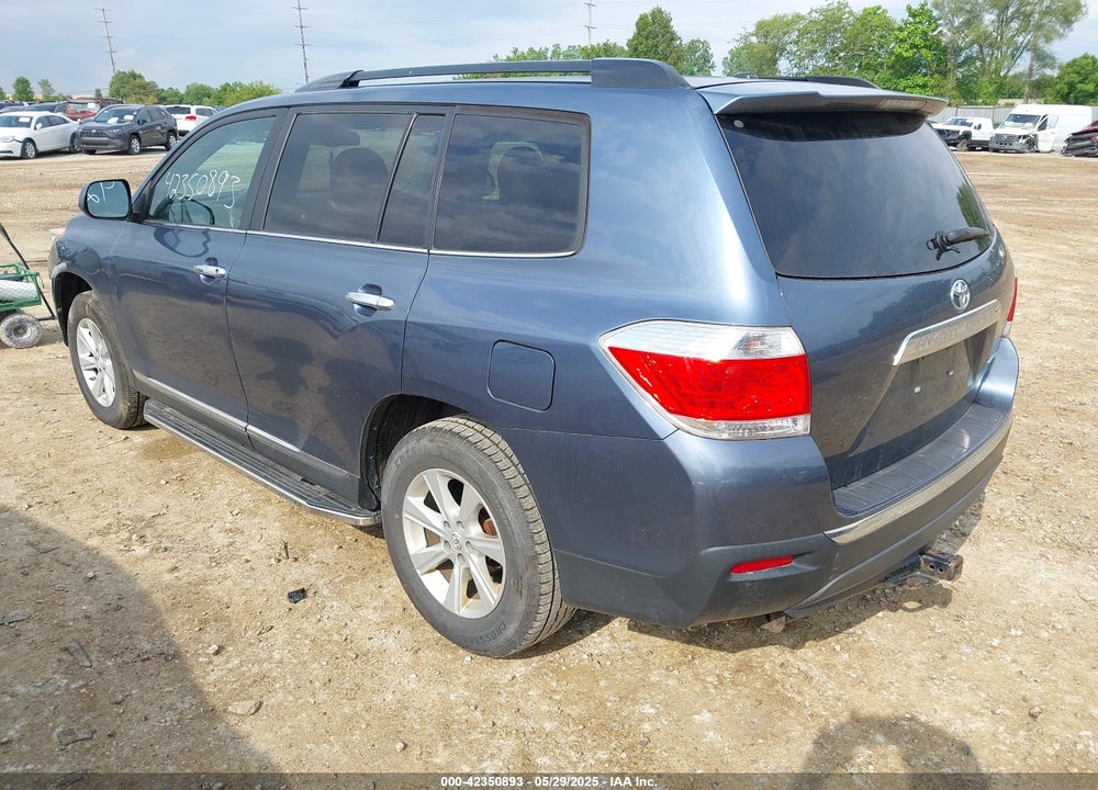 2011 TOYOTA HIGHLANDER VIN: 5TDBK3EH0BS041425
