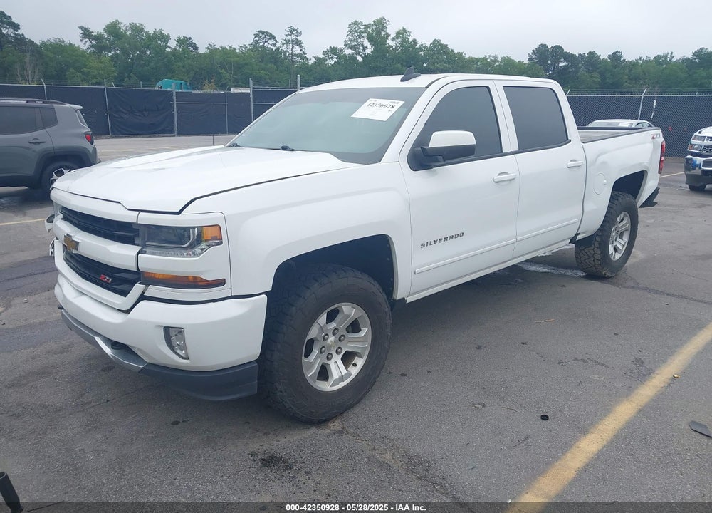 2017 CHEVROLET SILVERADO VIN: 3GCUKREC5HG207963