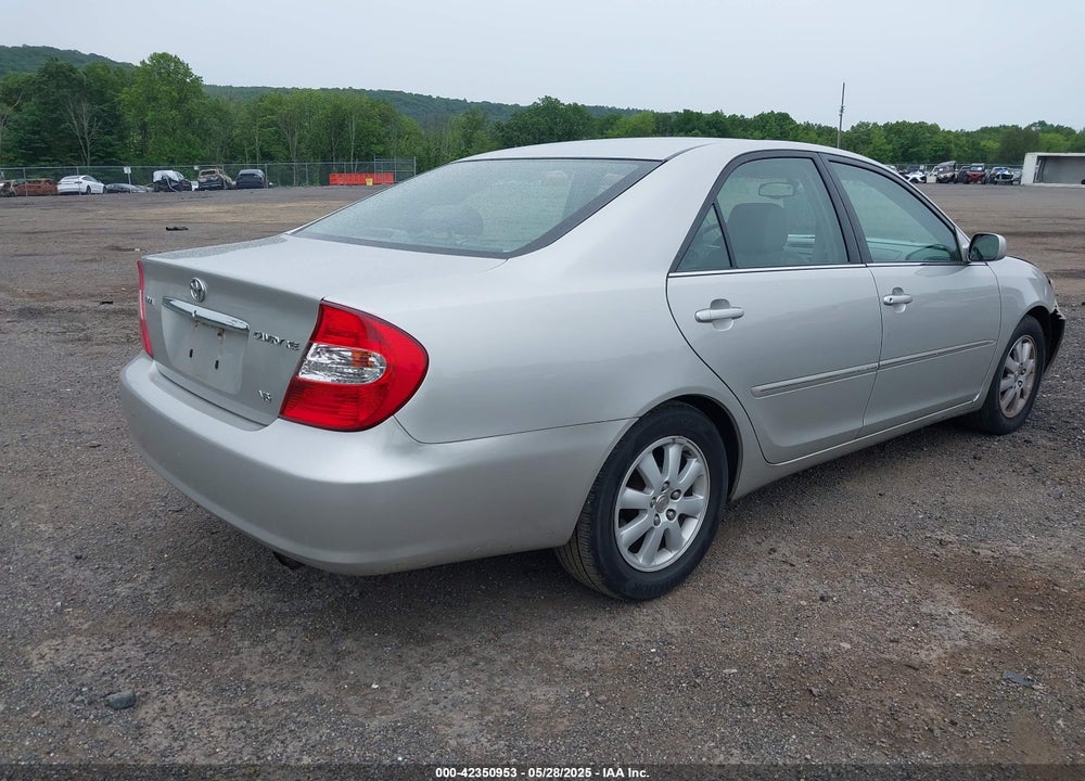 2004 TOYOTA CAMRY XLE V6 VIN: 4T1BF30KX4U585772