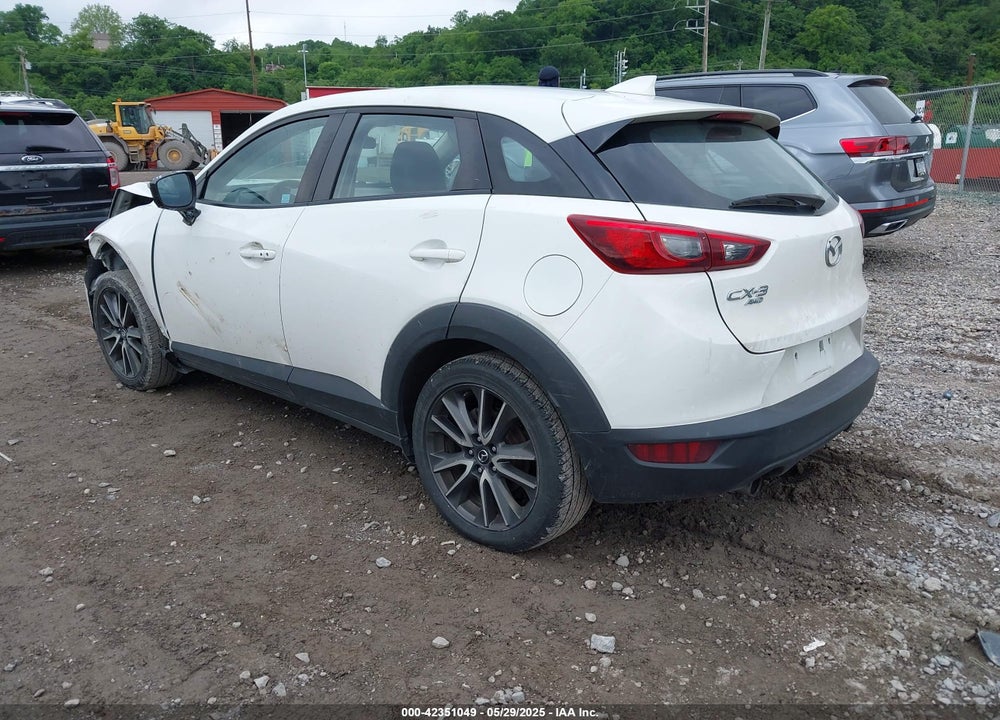 2017 MAZDA CX-3 TOURING VIN: JM1DKFC76H0146700