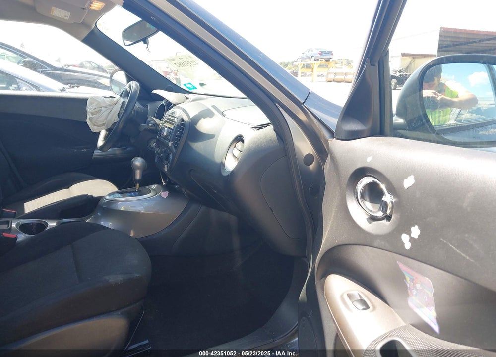 2012 NISSAN JUKE S VIN: JN8AF5MR8CT116871