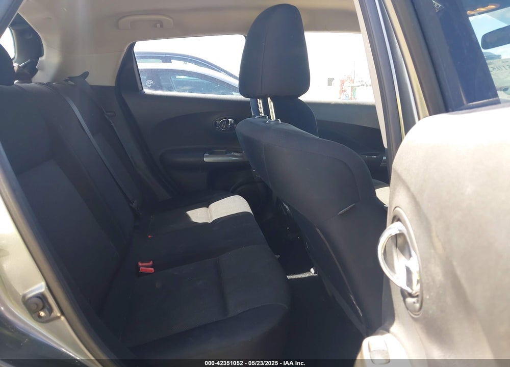 2012 NISSAN JUKE S VIN: JN8AF5MR8CT116871