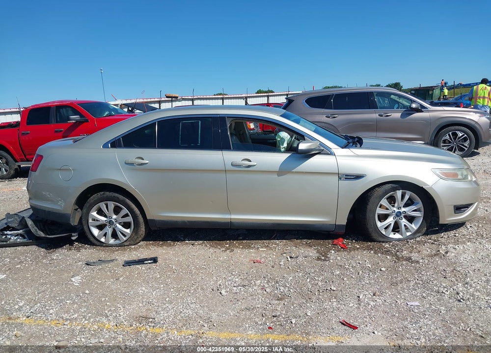 2011 FORD TAURUS VIN: 1FAHP2EW8BG131796