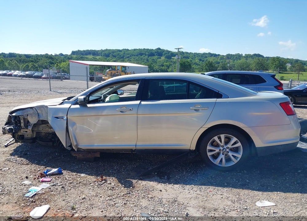 2011 FORD TAURUS VIN: 1FAHP2EW8BG131796