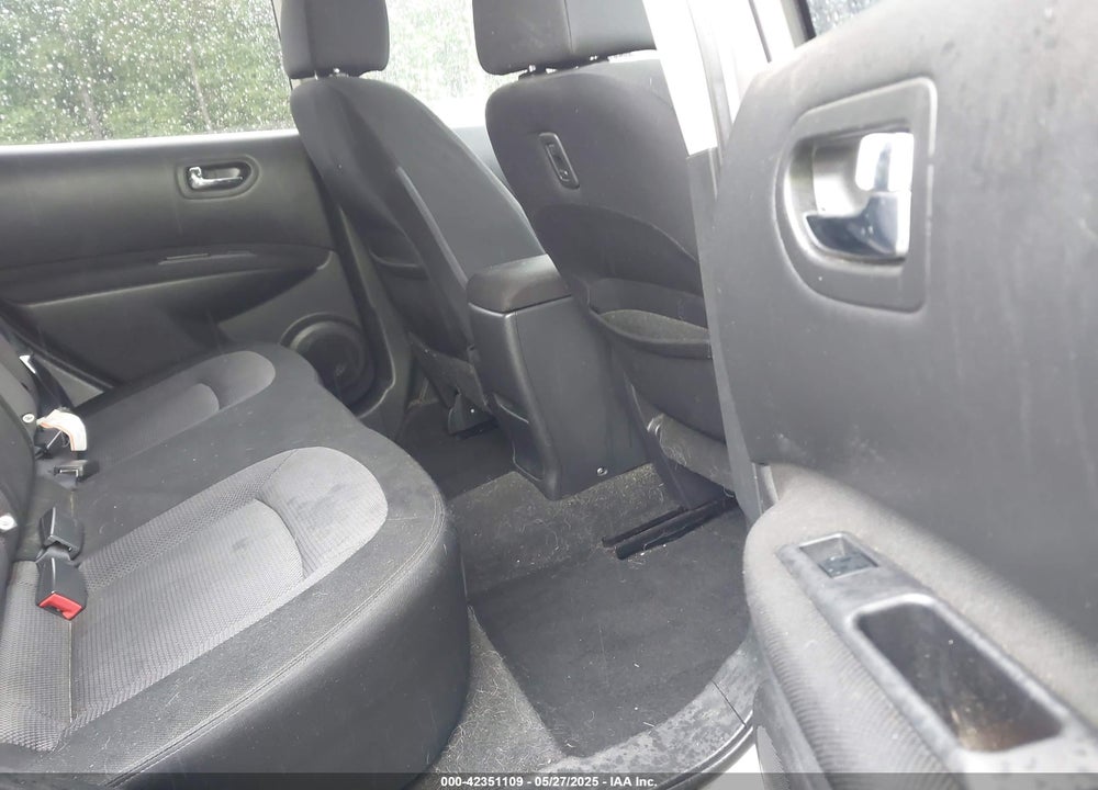 2013 NISSAN ROGUE SV VIN: JN8AS5MV9DW125832