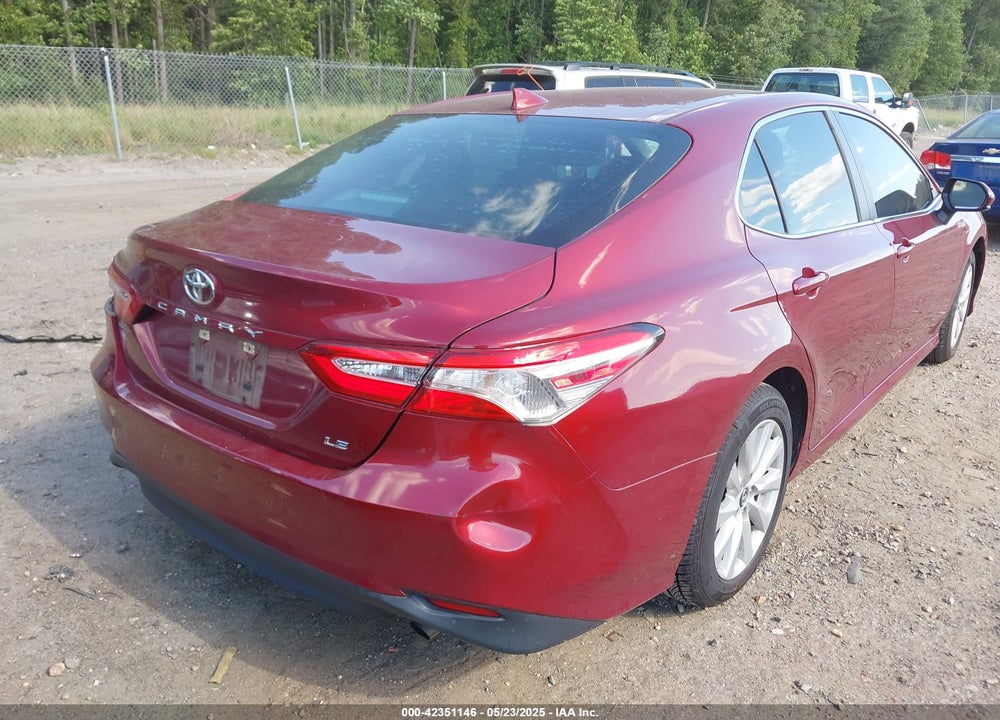 2020 TOYOTA CAMRY LE VIN: 4T1C11AK5LU901261