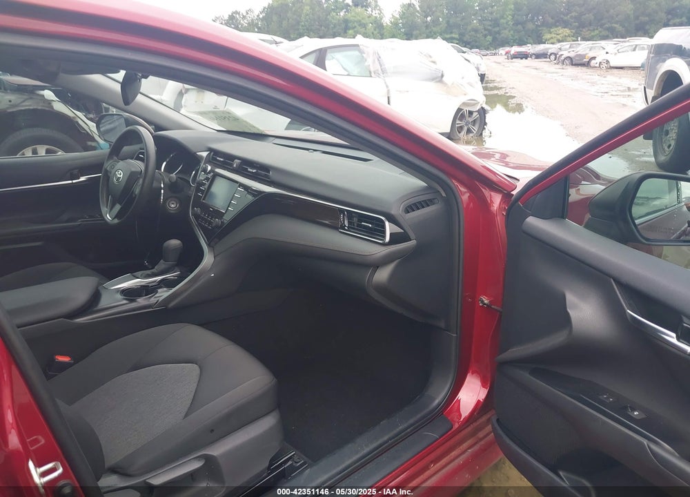 2020 TOYOTA CAMRY LE VIN: 4T1C11AK5LU901261