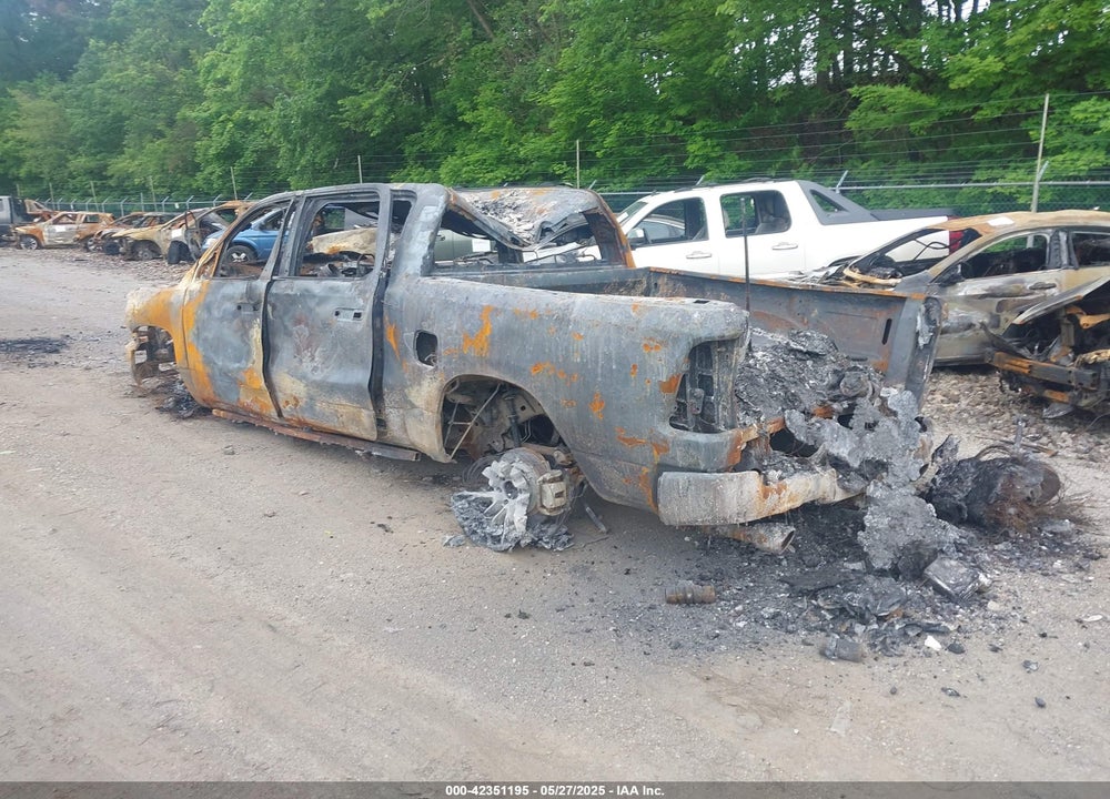 2023 RAM 1500 VIN: 1C6SRFJM3PN548842