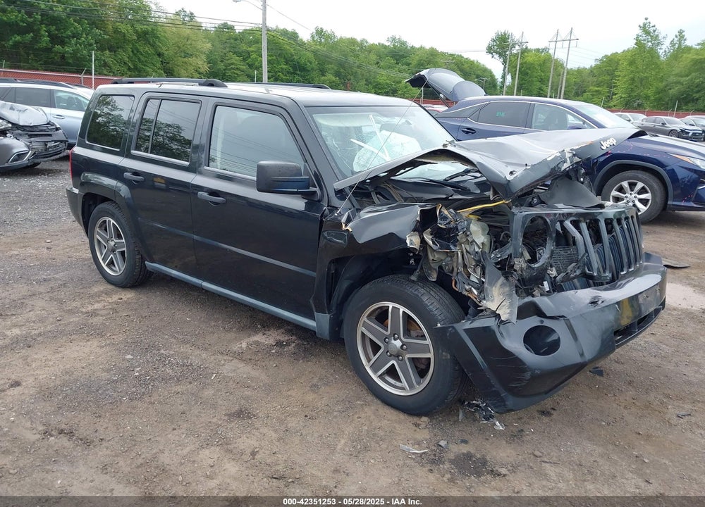 2008 JEEP PATRIOT SPORT VIN: 1J8FF28W18D795814