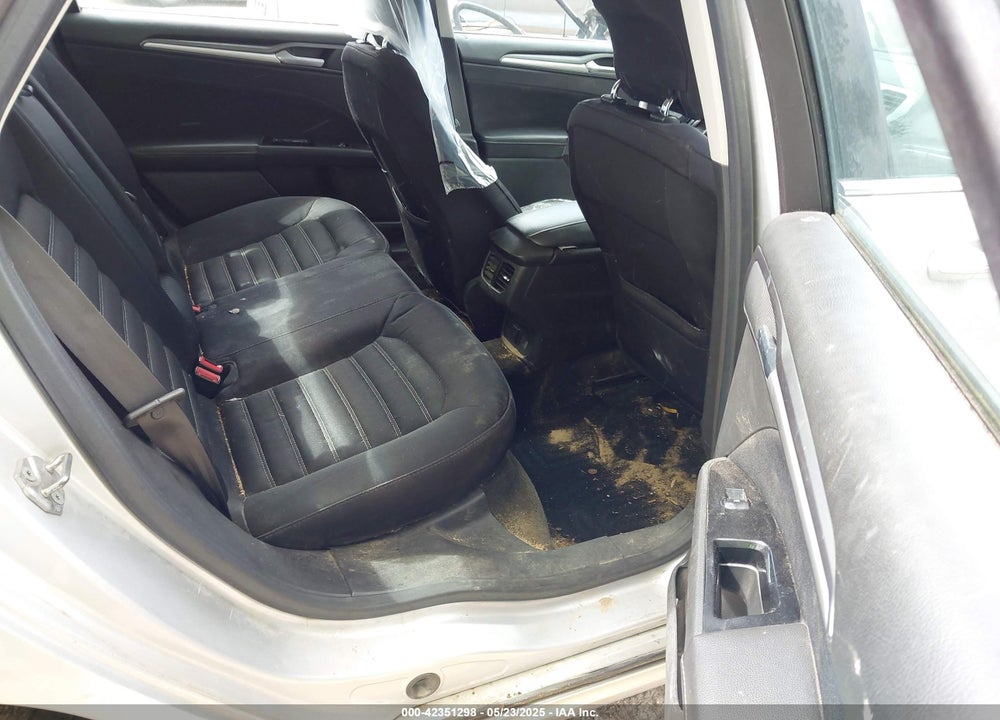2015 FORD FUSION VIN: 3FA6P0H78FR131263