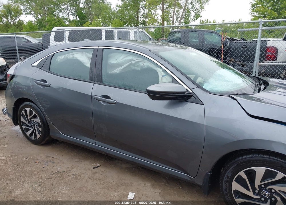 2017 HONDA CIVIC VIN: SHHFK7H26HU214442
