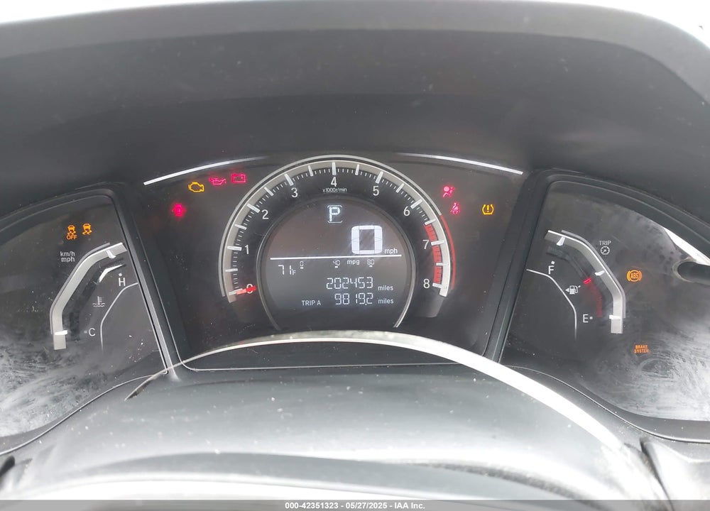 2017 HONDA CIVIC VIN: SHHFK7H26HU214442