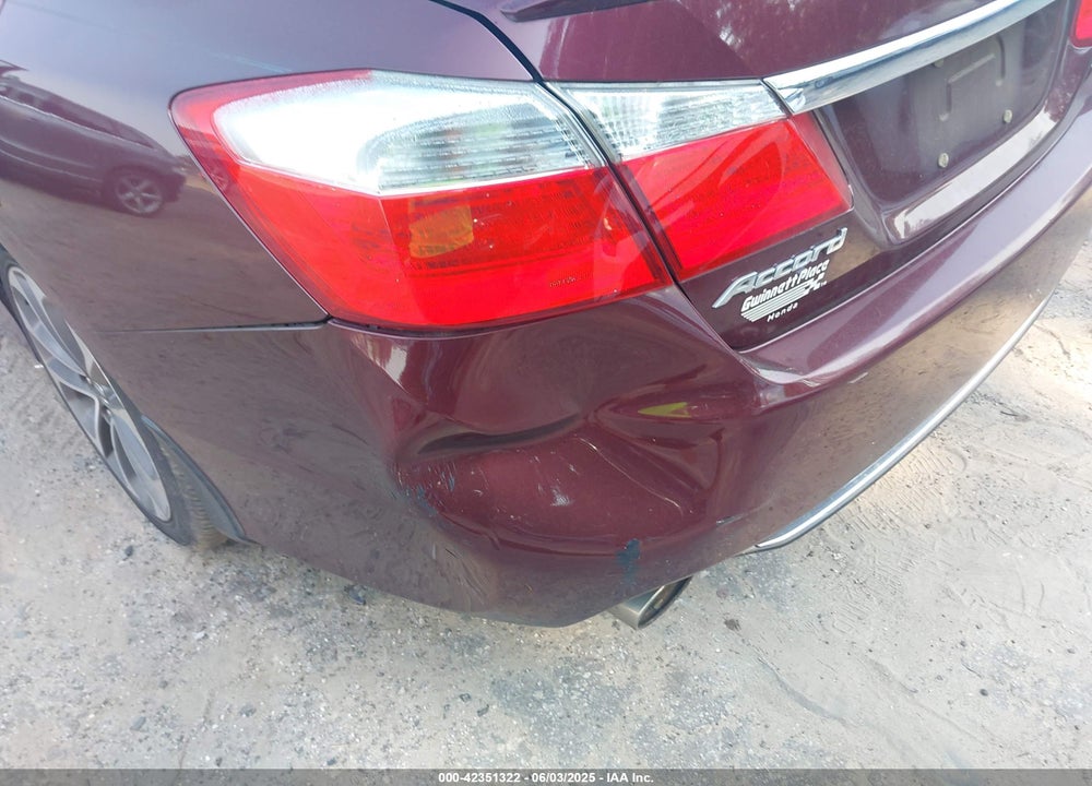 2013 HONDA ACCORD VIN: 1HGCR2F58DA128277