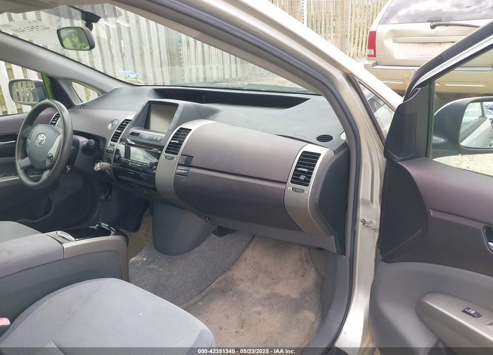 2005 TOYOTA PRIUS VIN: JTDKB20U953016544