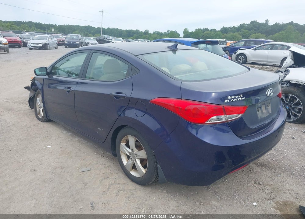 2013 HYUNDAI ELANTRA VIN: 5NPDH4AE0DH399612