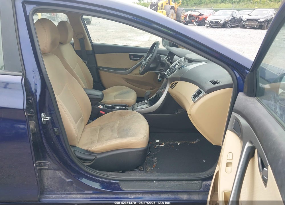 2013 HYUNDAI ELANTRA VIN: 5NPDH4AE0DH399612