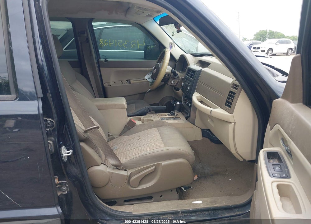 2011 JEEP LIBERTY SPORT VIN: 1J4PN2GK1BW538767