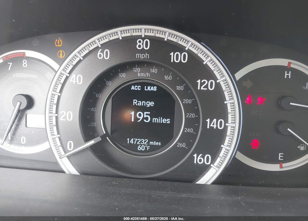 2016 HONDA ACCORD VIN: 1HGCR2F09GA016449