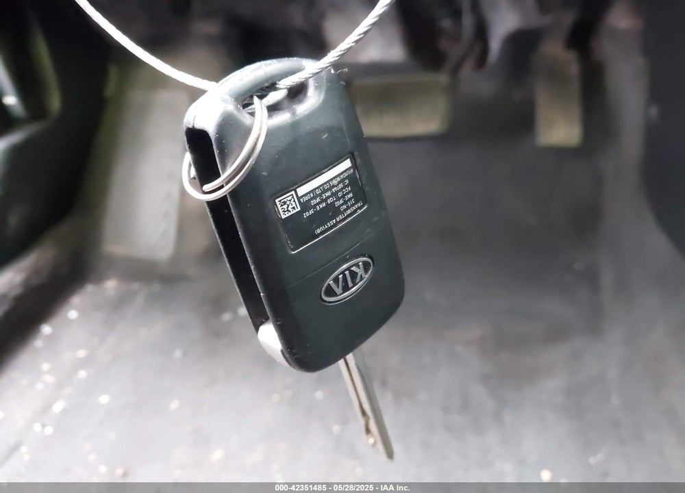 2013 KIA RIO VIN: KNADN4A33D6130213