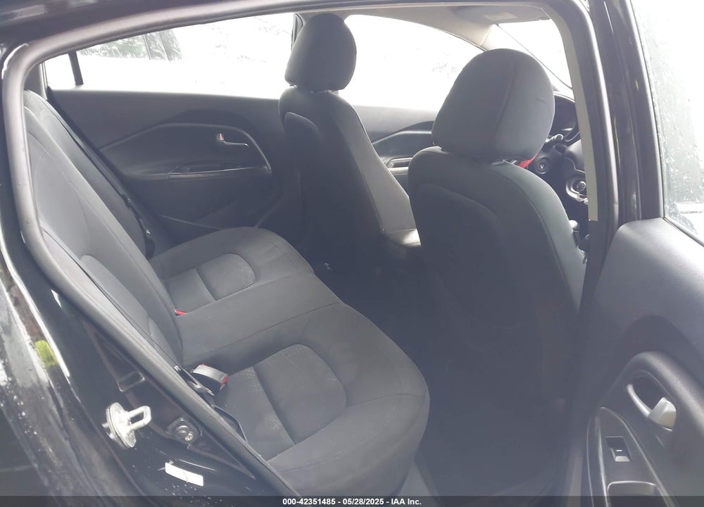 2013 KIA RIO VIN: KNADN4A33D6130213