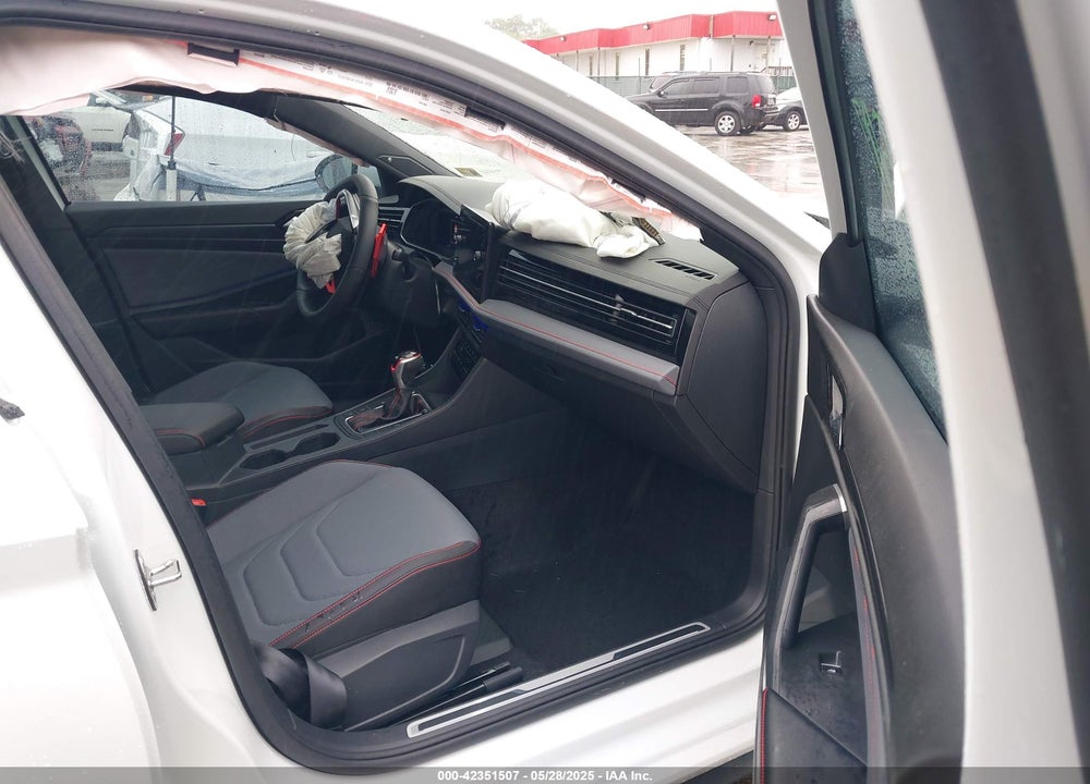 2025 VOLKSWAGEN JETTA GLI AUTOBAHN VIN: 3VW2T7BU2SM020806