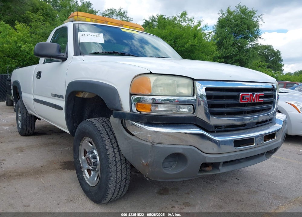 2004 GMC SIERRA 2500HD VIN: 1GTHK24U94E121902
