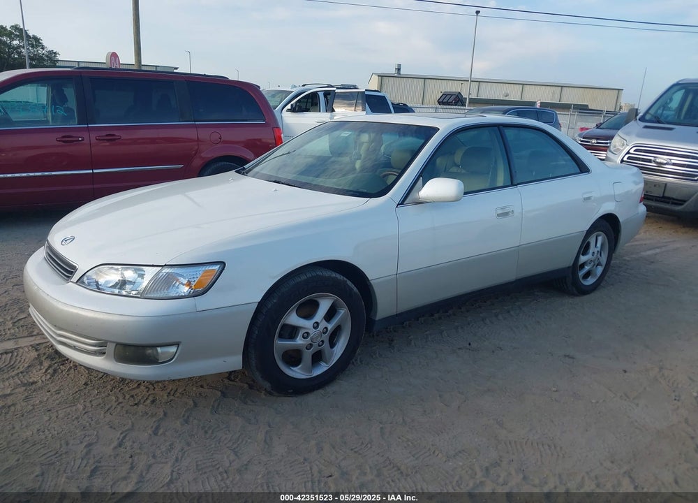 2001 LEXUS ES 300 VIN: JT8BF28G610332982