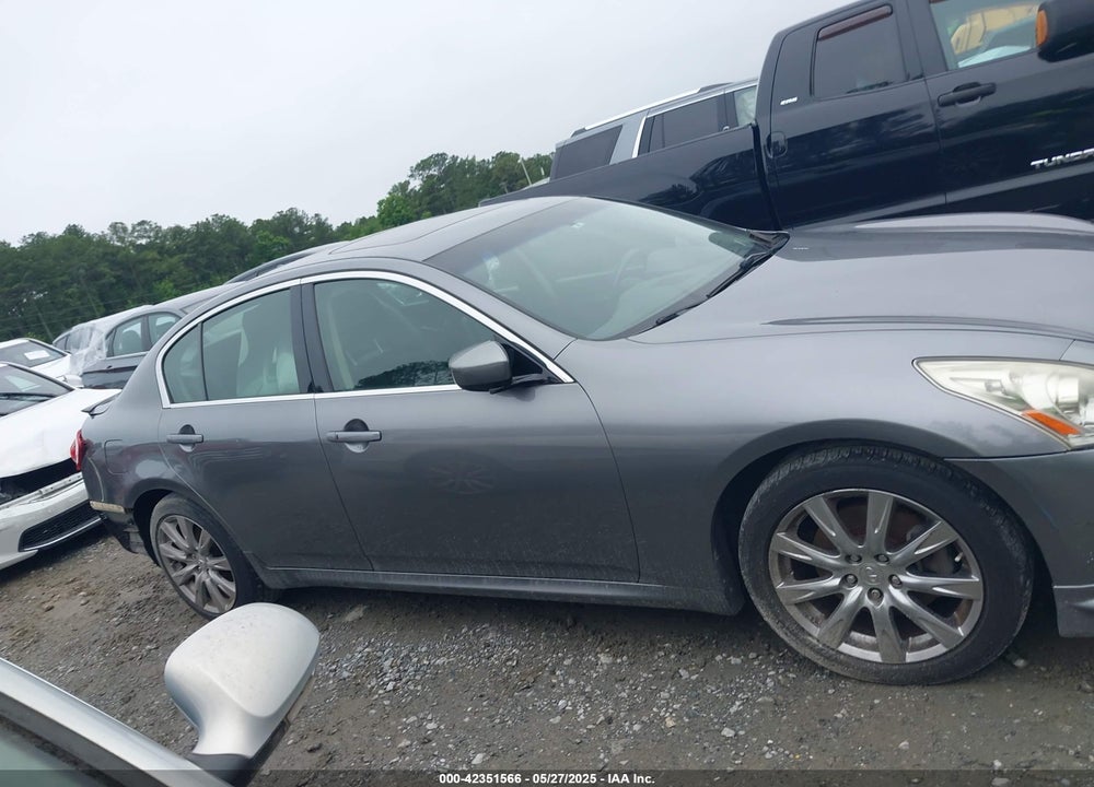2011 INFINITI G37X VIN: JN1CV6AR4BM404481