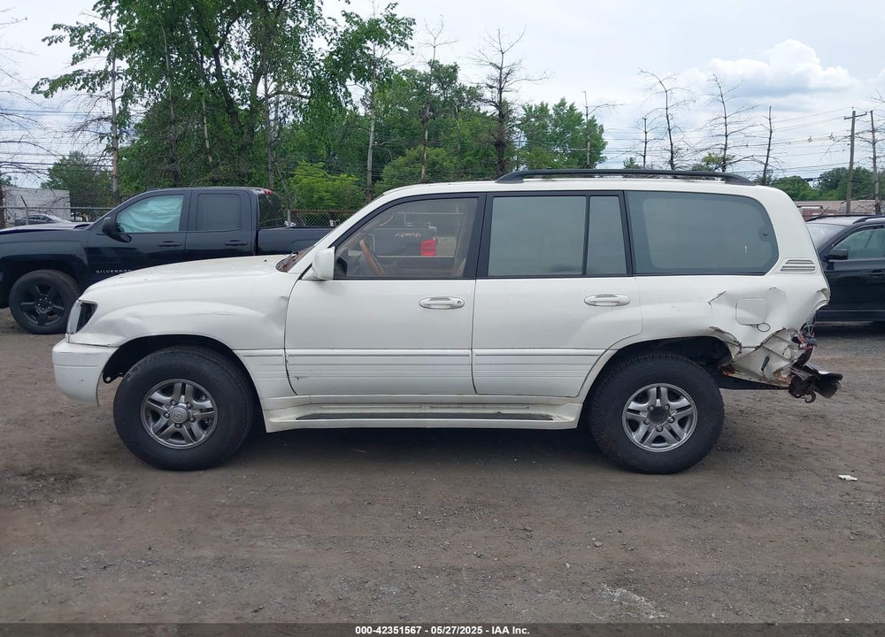 2002 LEXUS LX 470 VIN: JTJHT00W223519287