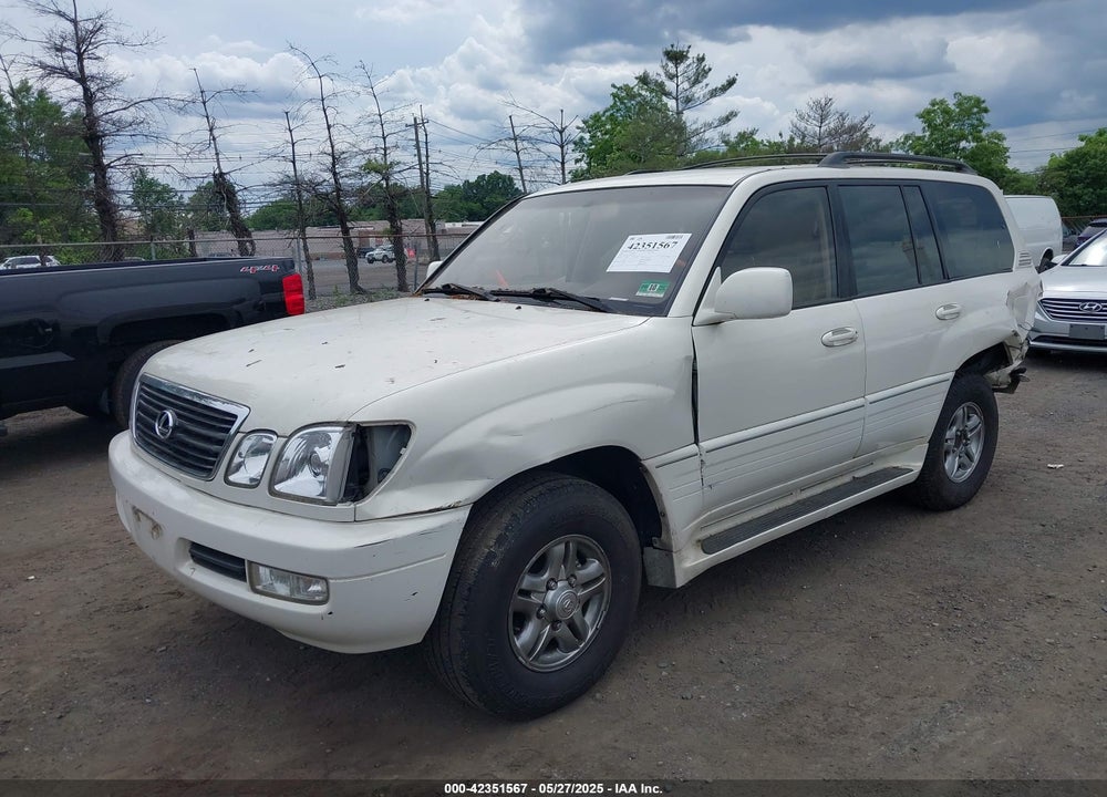2002 LEXUS LX 470 VIN: JTJHT00W223519287