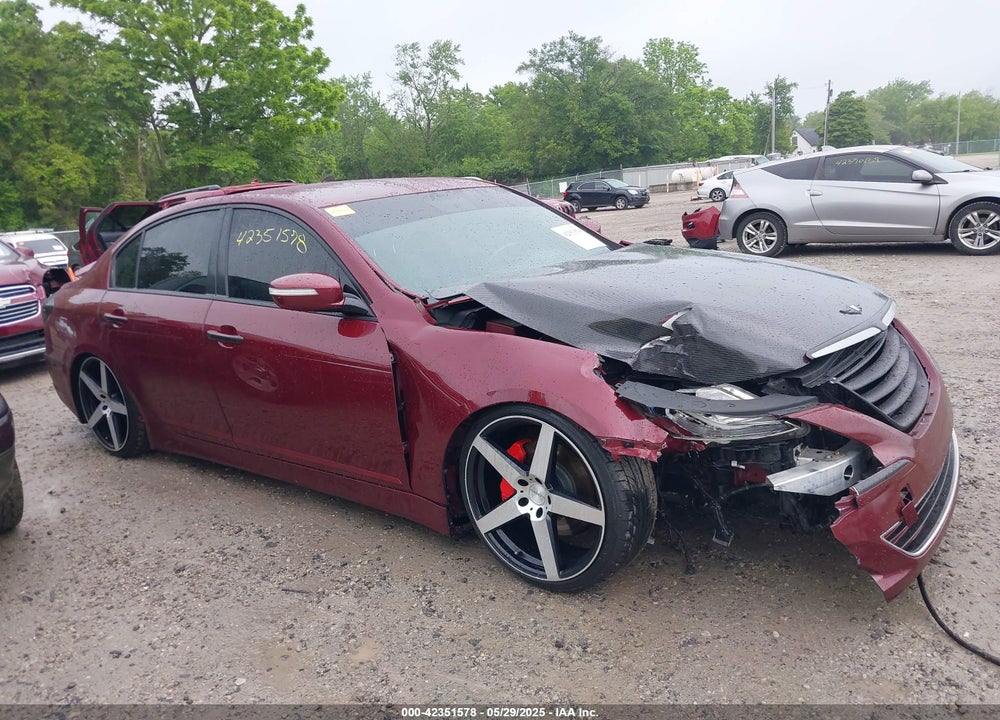 2013 HYUNDAI GENESIS VIN: KMHGC4DD5DU212574