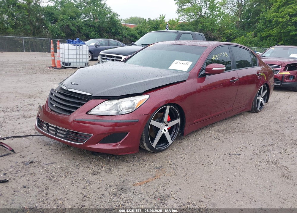 2013 HYUNDAI GENESIS VIN: KMHGC4DD5DU212574