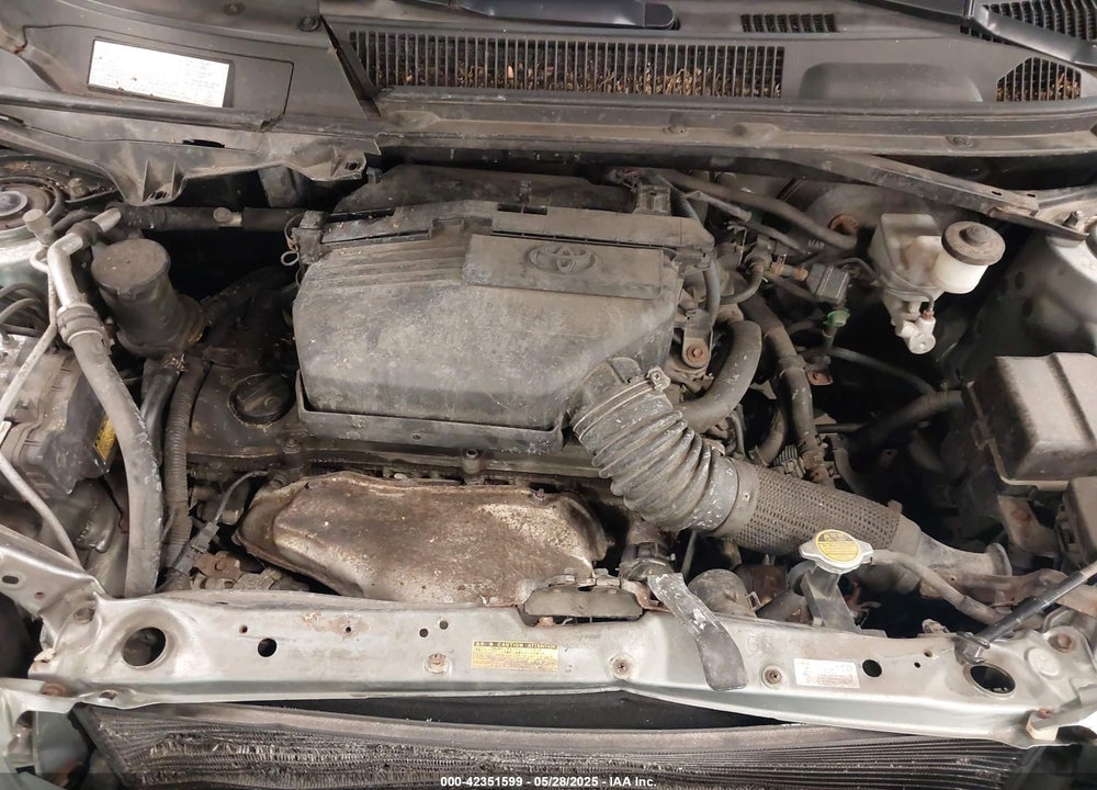 2005 TOYOTA RAV4 VIN: JTEHD20V450046027